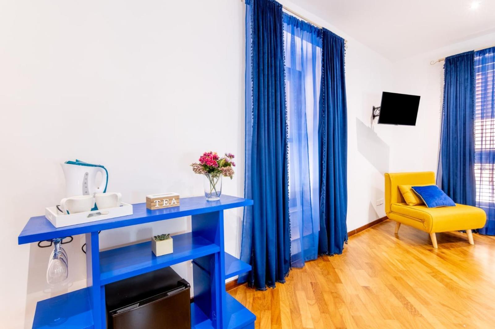 Talia - Central And Elegant Suites In The Heart Of Palermo Bagian luar foto