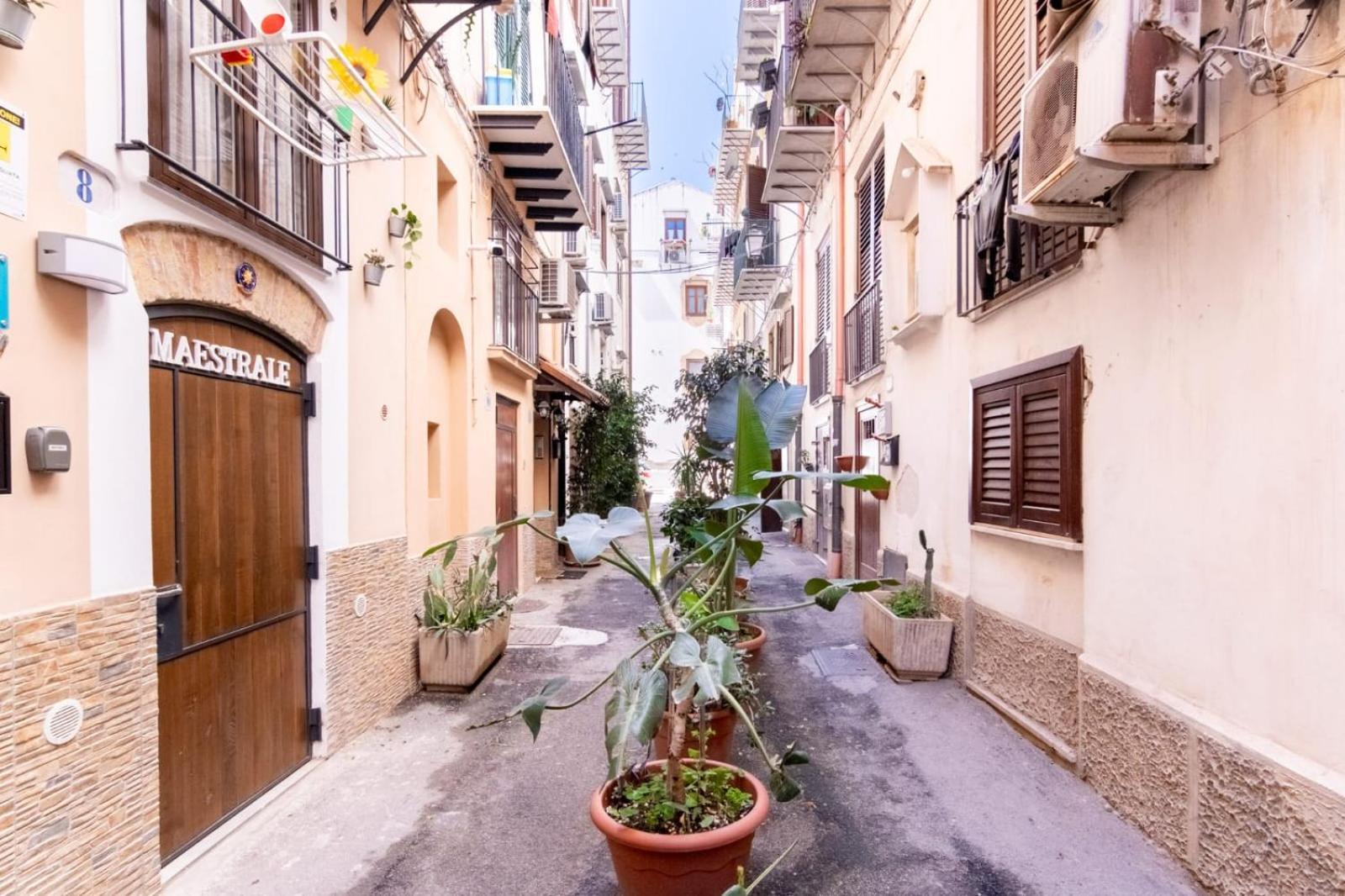 Talia - Central And Elegant Suites In The Heart Of Palermo Bagian luar foto